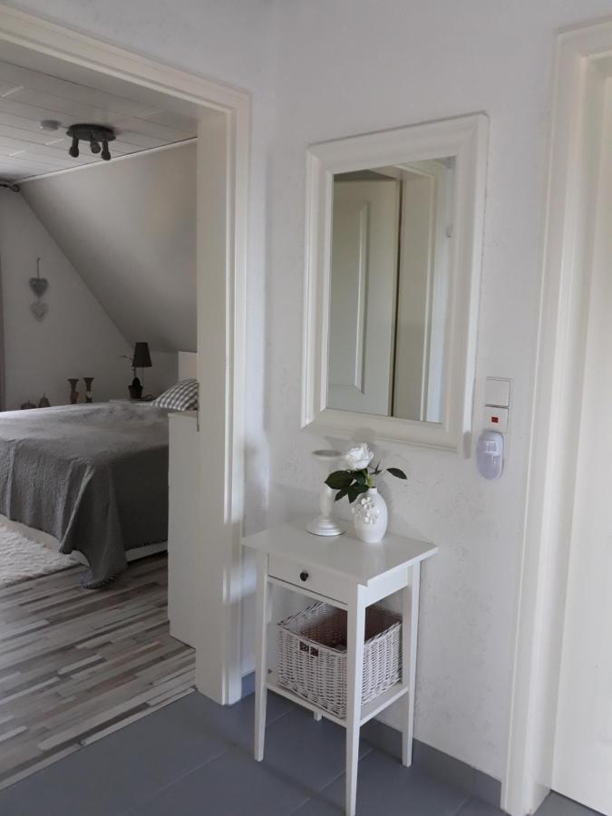 Ott Apartment *